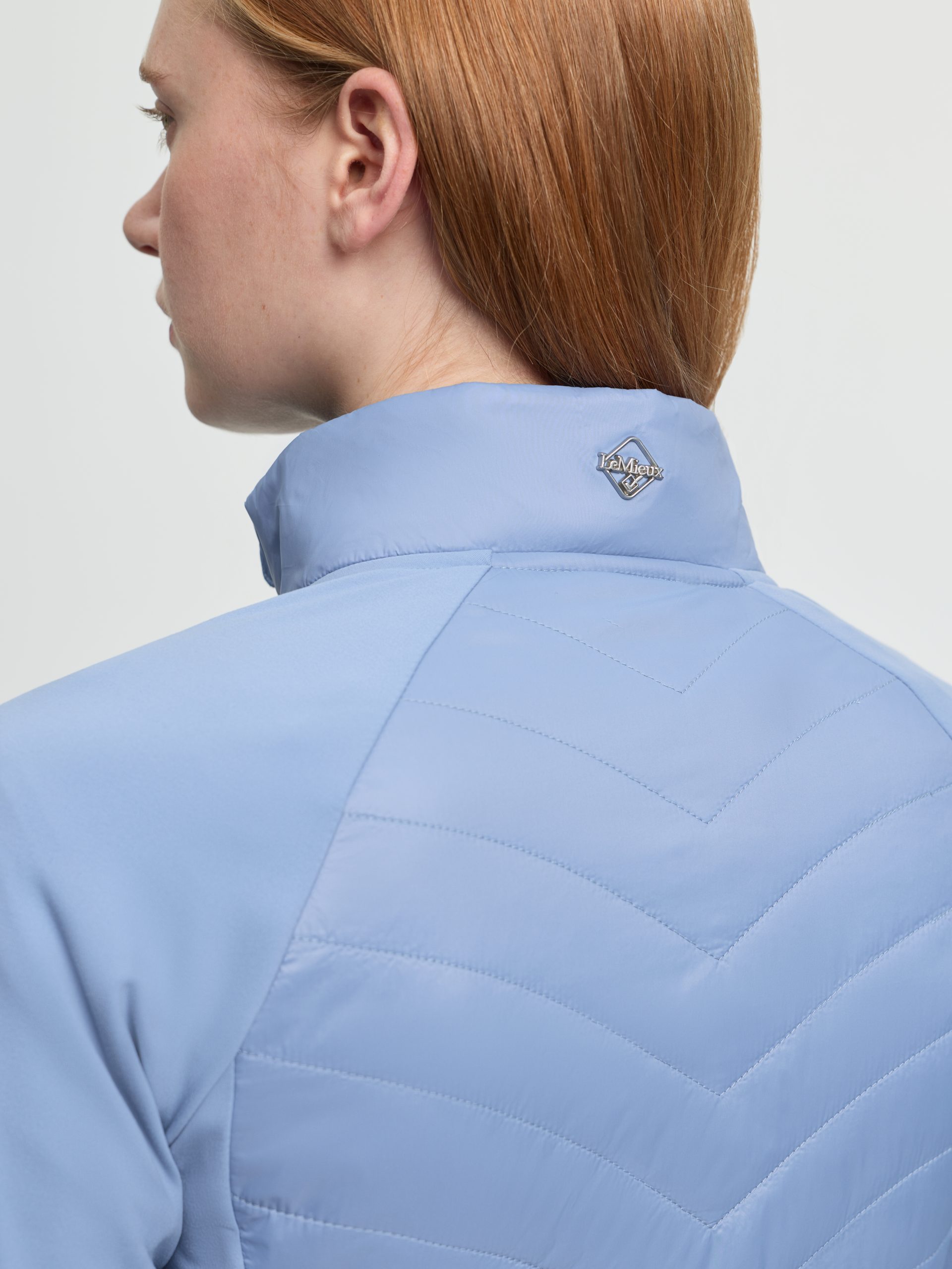 IT08204_studio_juliettejacket_powderblue_003
